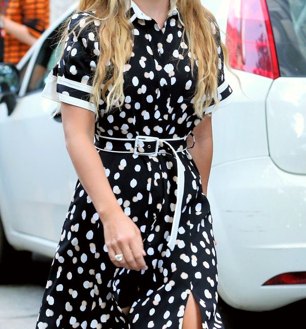 Haljina s točkastim uzorkom u street style izdanju s Tjedna mode