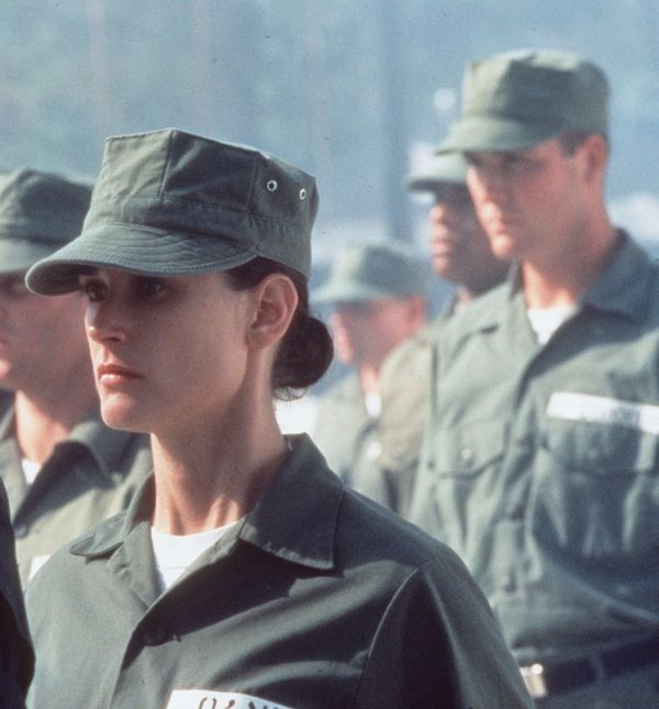Scena iz filma G.I. Jane (1997), Demi Moore