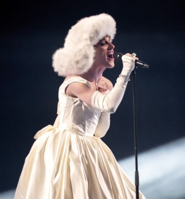 Nemo u finalu Eurosonga 2025. - 5