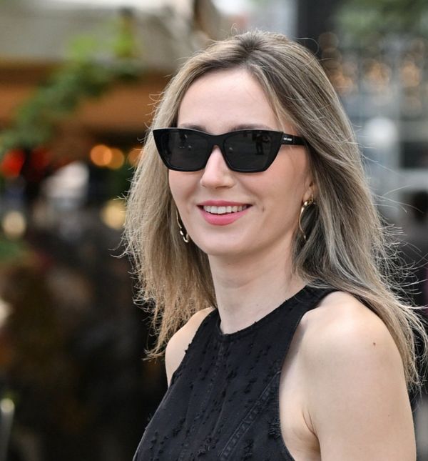 Mlada dama iz Zagreba u efektnoj haljini brenda Haikure