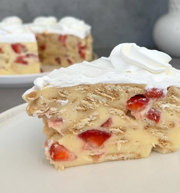 Torta s jagodama blogerice Helene Pudić