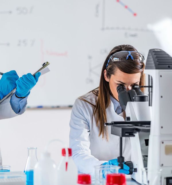 Mlade hrvatske znanstvenice imaju vremena do 8. prosinca prijaviti se na natječaj Nacionalnog programa stipendiranja L'Oreal-UNESCO ''Za žene u znanosti'' za 2018. godinu (Foto: Guliver/Thinkstock)