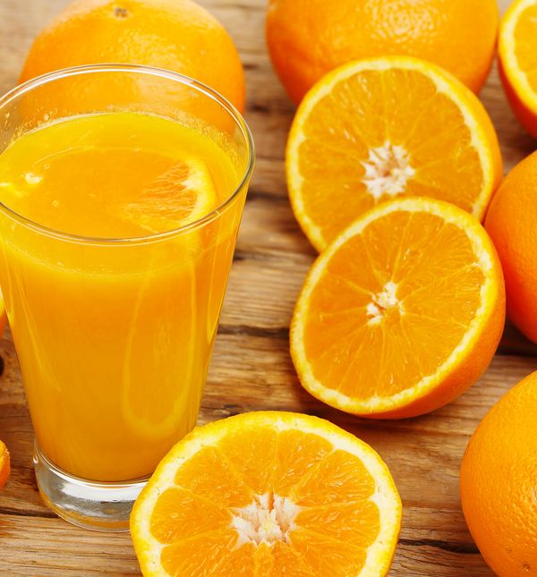 Voće bogato vitaminima po maže tijelu da se obrani od virusa i bakterija