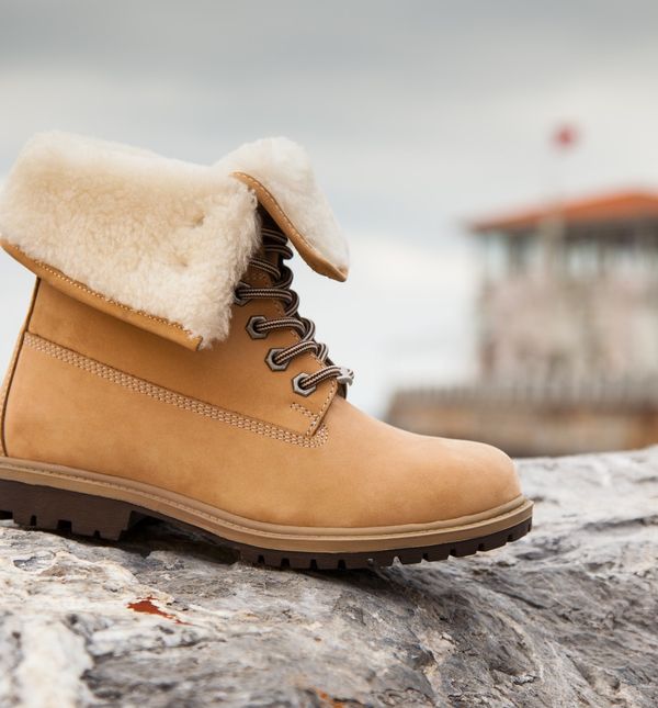 Gležnjače podstavljene krznom jamče topla stopala