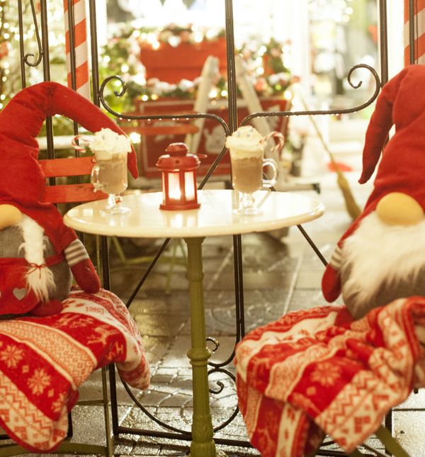 Božićna bajka u caffe baru Finjak