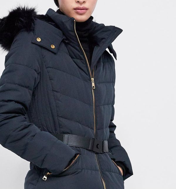 Jakne punjene perjem popularne su u hladnih mjesecima