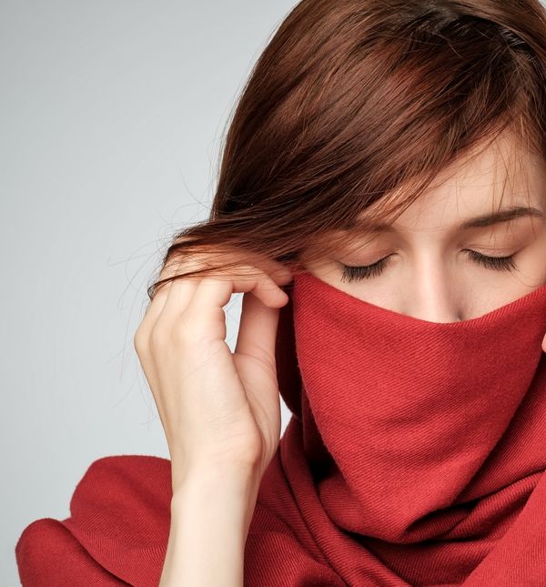 Ženi koja misli da nije lijepa jedan muškarac objasnio je da se oni ne zaljubljuju u izgled