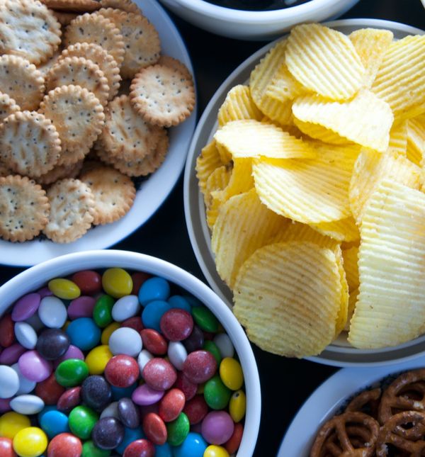 Razmislite o 'zamjenskoj aktivnosti', ali nemojte, primjerice, pušenje zamijeniti grickalicama