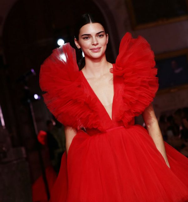 Manekenka Kendall Jenner u popularnoj haljini