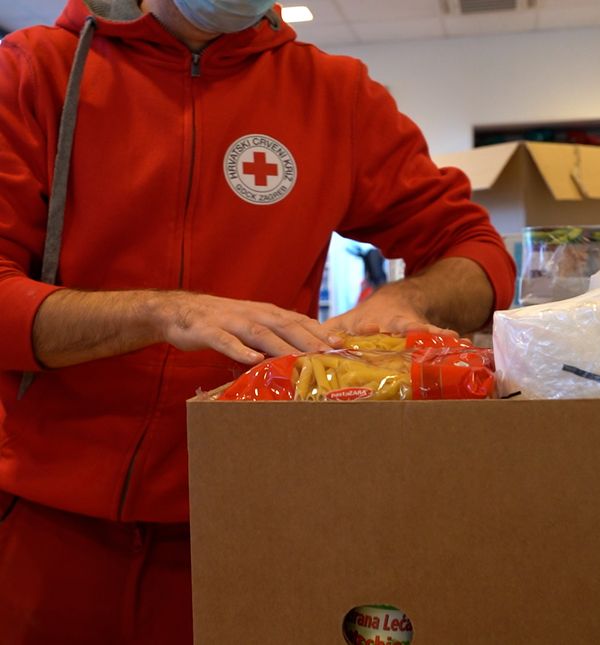 Donacije pomažu kako bi brojni imali hranu na svom stolu