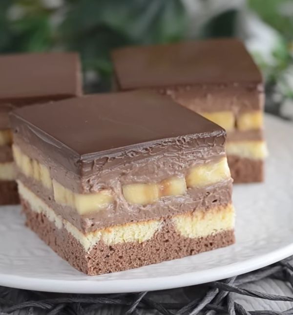 Kolač od banana i čokolade