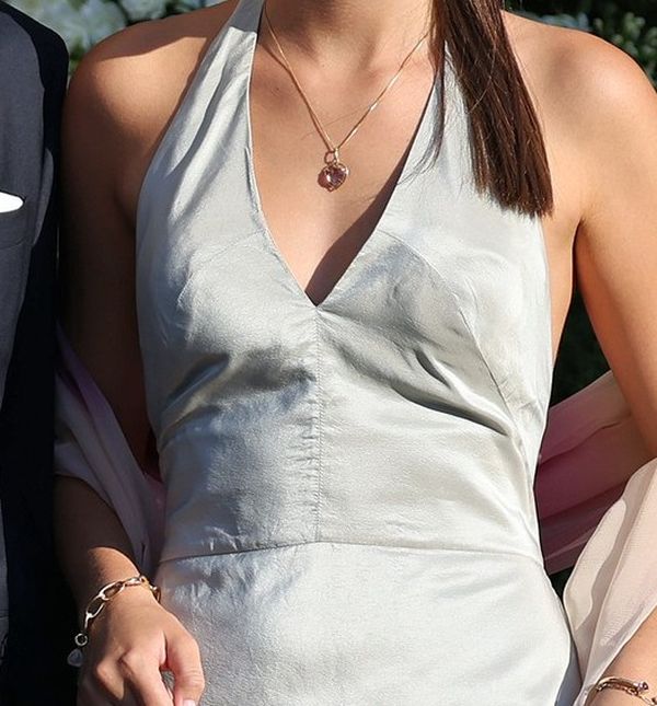 Je li ovo prikladna haljina za vjenčanje?