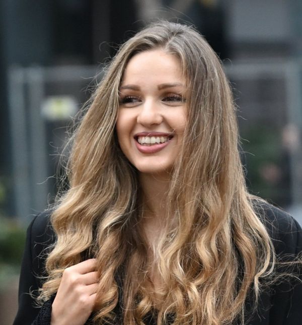 Plavokosa dama sa zagrebačke špice