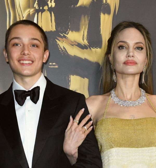 Angelina Jolie sa sinom Knoxom na dodjeli Guvernerovih nagrada