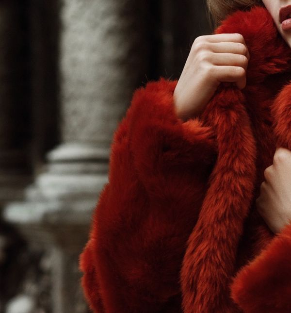 Kaput od umjetnog krzna hit je svake zime