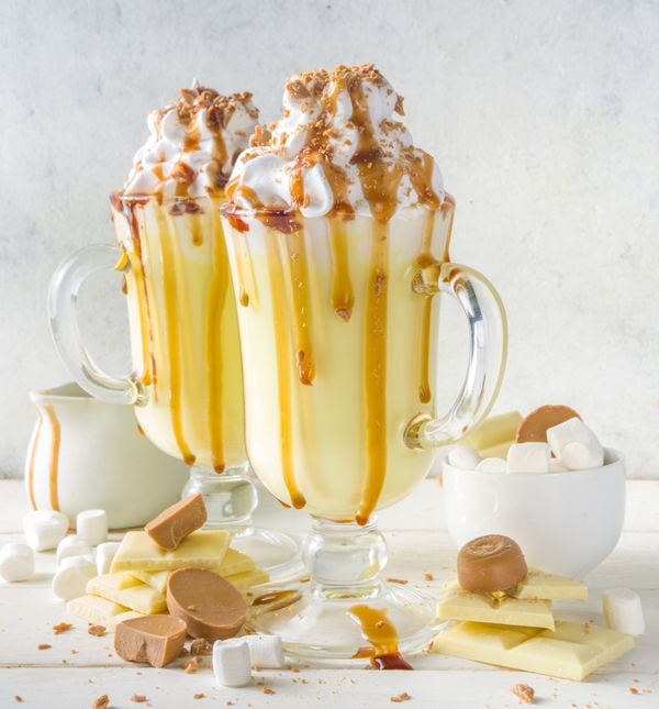 Bijela čokolada s karamelom i kremastim likerom