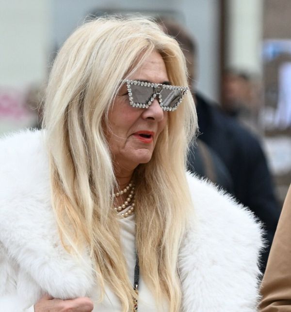 Dama iz Zagreba s torbom Mini Hector koju potpisuje Thom Browne