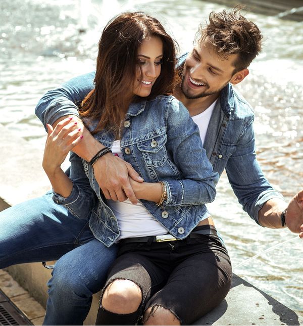 Mnogi parovi u vezi sve češće u razgovorima stalno govore 'mi'