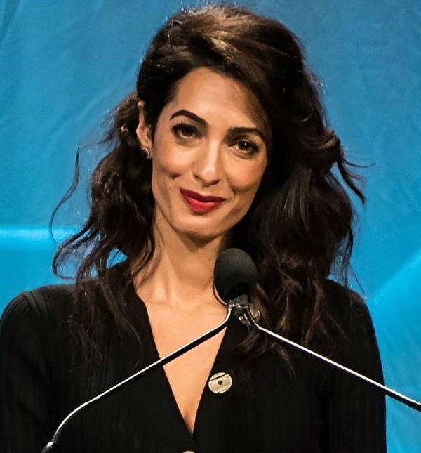 Amal Clooney uvijek privlači pažnju svojim odjevnim kombinacijama