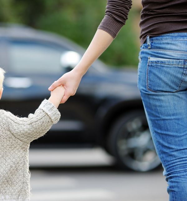 Majke šalju poruke vozačima koji tipkaju dok voze