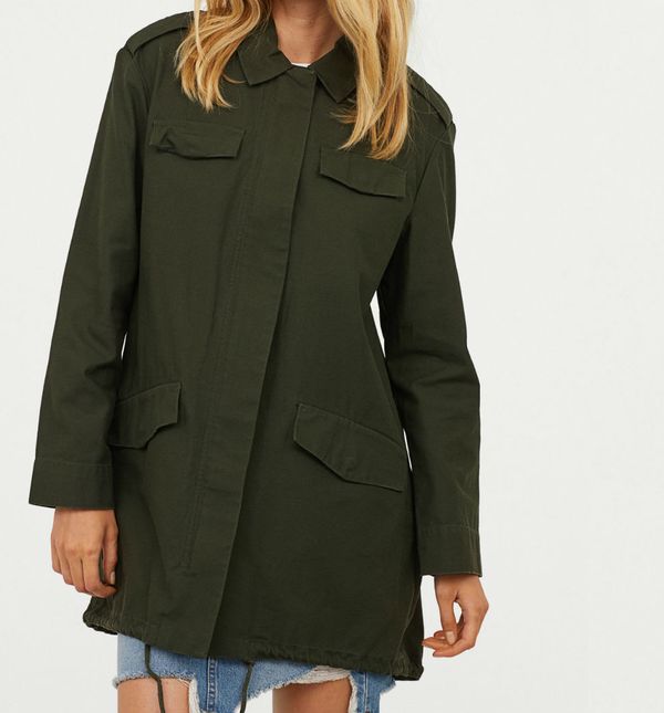 H&M, 210 kn (prije 300 kn)