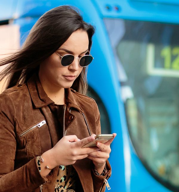 Dama iz Zagreba u trendi gležnjačama