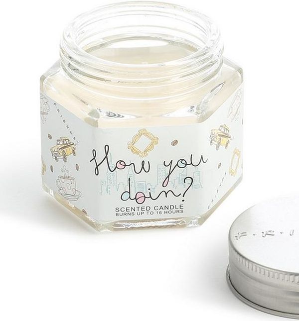 Joeyjev šarm zabilježen je i na svijeći