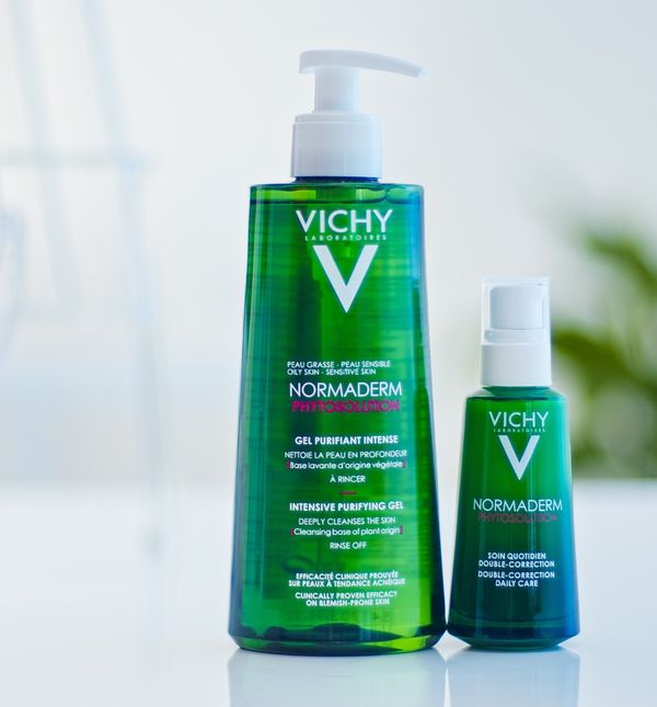 Normaderm Phytosolution je prva Vichy hidratantna rutina za masnu i kožu sklonu aknama u odrasloj dobi
