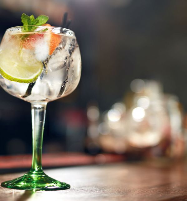 Džin-tonik mnogim damama omiljeno je piće