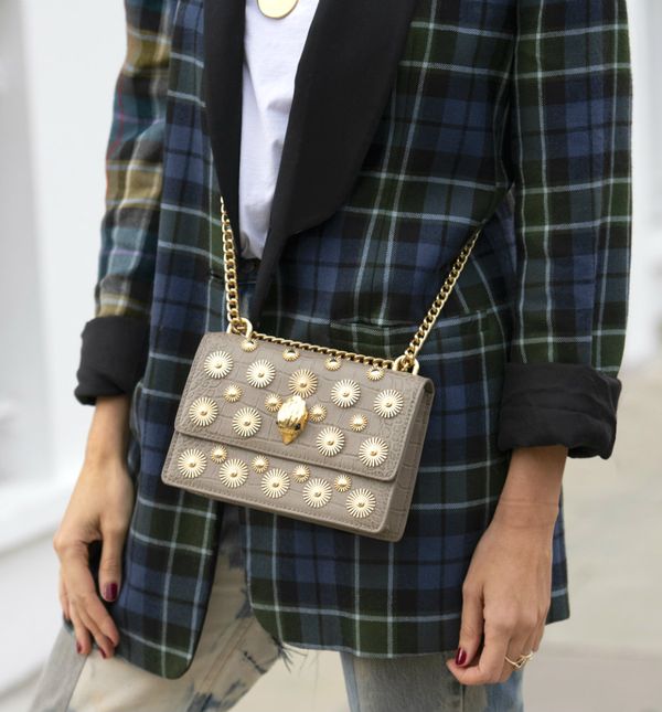 Sako u kombinaciji s hlačama (ili suknjom) nikad ne izlazi iz mode