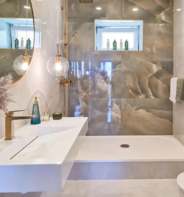 Renovacija kupaonice stare više od 30 godina u stanu u Makarskoj