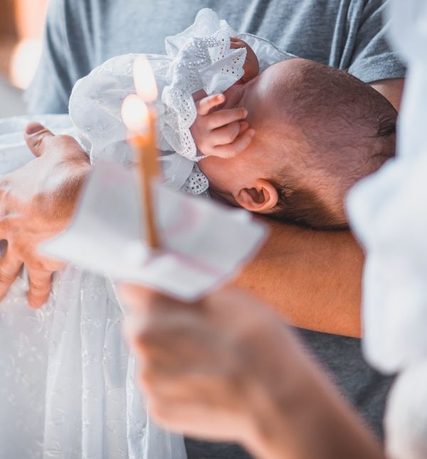 Neki roditelji očekuju da bake i djedovi financijski pomažu u organizaciji krštenja