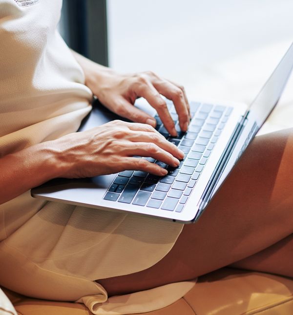 Koju to odjeću ne bismo trebali nositi na posao?