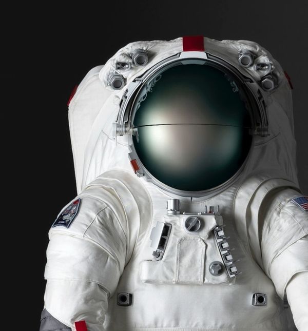 Prada je dizajnirala astronautsko odijelo