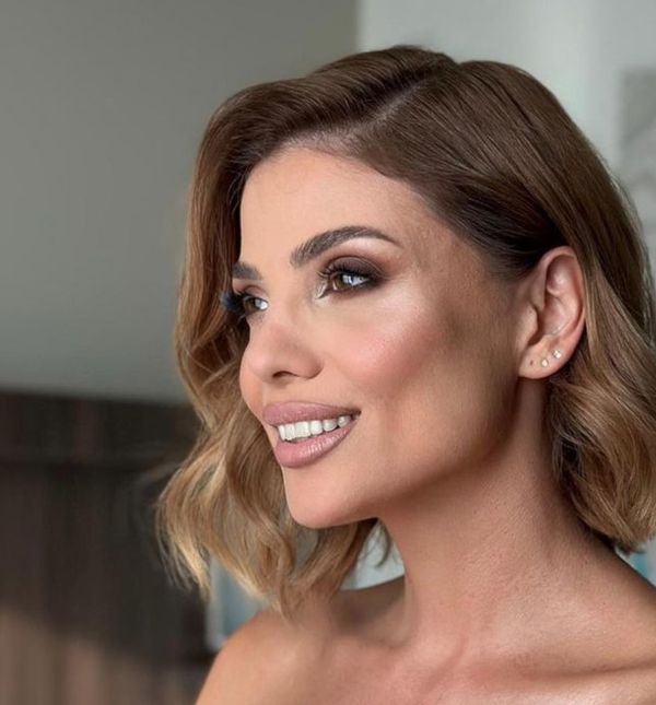 Lejli Filipović savršeno pristaje ljubičasta boja