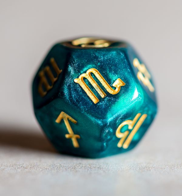 Škorpioni su strastveni, lojalni i duboko emotivni, iako to rijetko pokazuju na površini