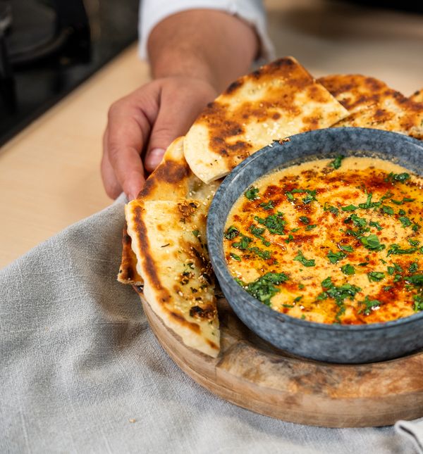 Humus i fleatbread chefa Marija Mihelja