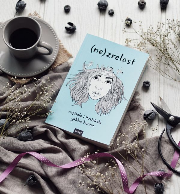 Prva zbirka poezije Gabbie Hanne