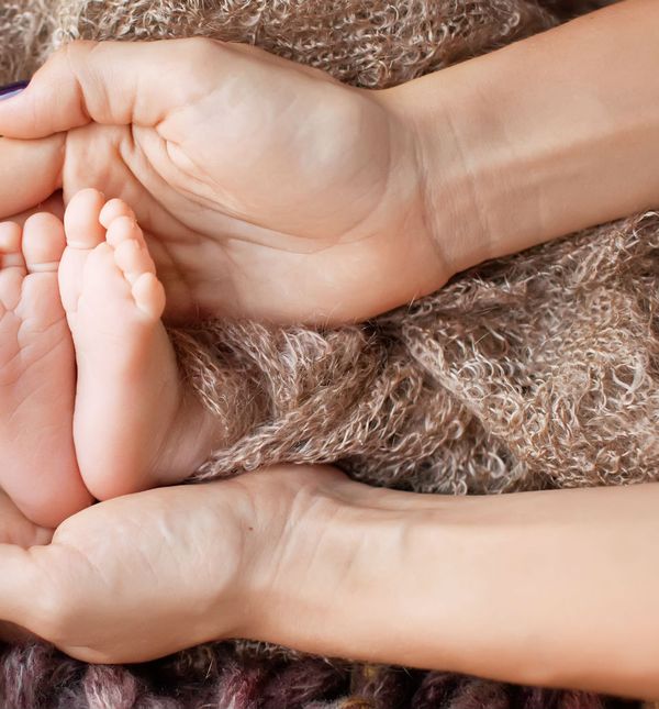 Oporavak nakon carskog reza obično traje oko šest tjedana