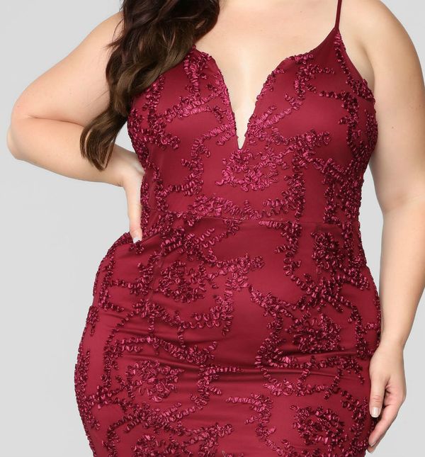 Fashion Nova prodaje odjeću od XS do 3X-a