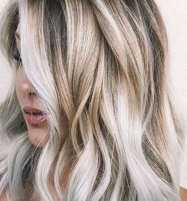 Tehnika bojanja kose zvana 'prženi kokos' najavljuje se kao veliki jesenski hit