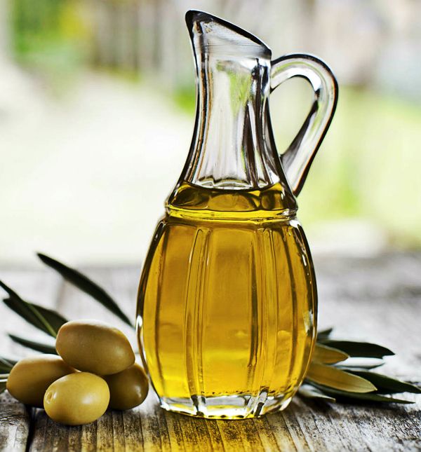 Maslinovo ulje je najbolja masnoća koju poznajemo, ali i ono je vrlo kalorično