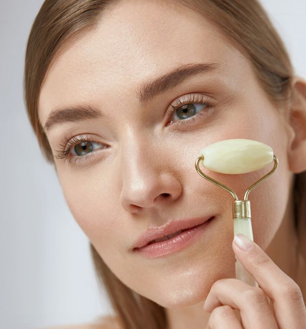 U 30-ima životni stil i navike iz adolescencije dolaze na naplatu pa se tako pojavljuju određene nepravilnosti u tonalitetu kože