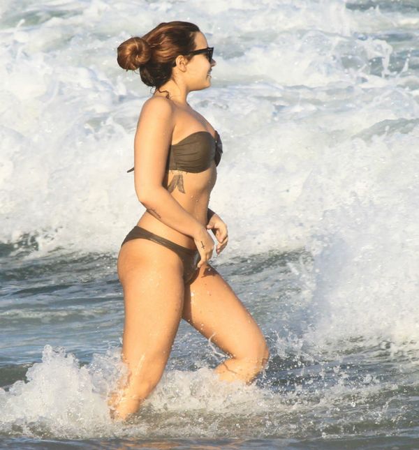 Demi Lovato na odmoru 2012. godine