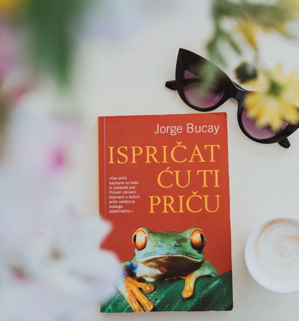 \'Ispričat ću ti priču\' jedna je od najpopularnijih knjiga Jorgea Bucaya