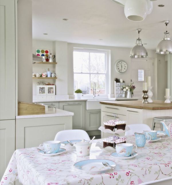 Kuća na ladanju s ugođajem vječnog proljeća