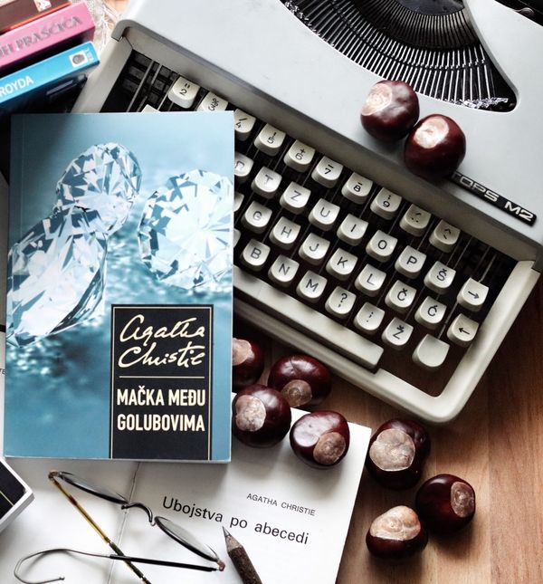 Romani Agathe Christie