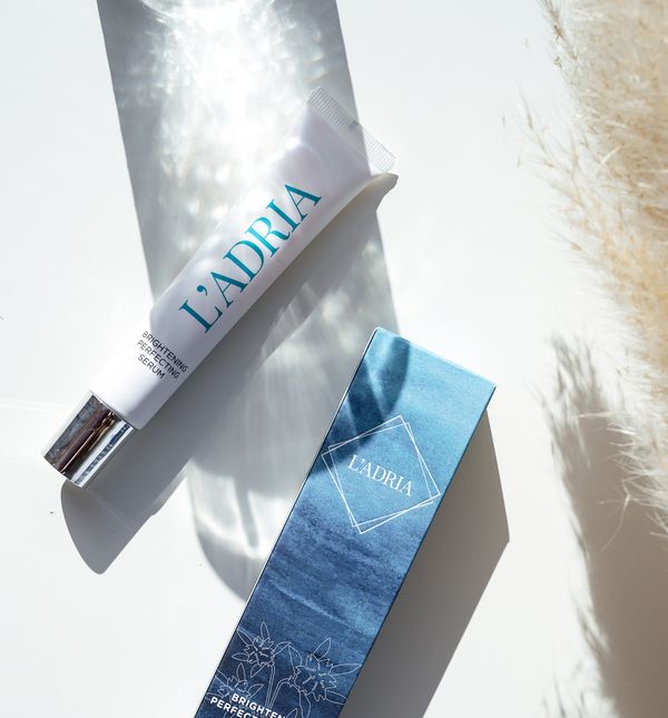 L'ADRIA Brightening perfecting serum