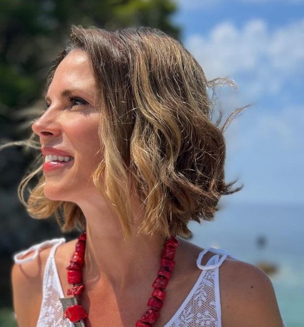 Bojana Gregorić Vejzović izvrsno nosi kombinaciju crvene i bijele boje