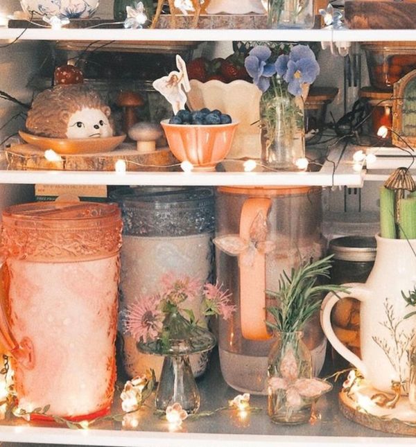 Dekorirana unutrašnjost hladnjaka